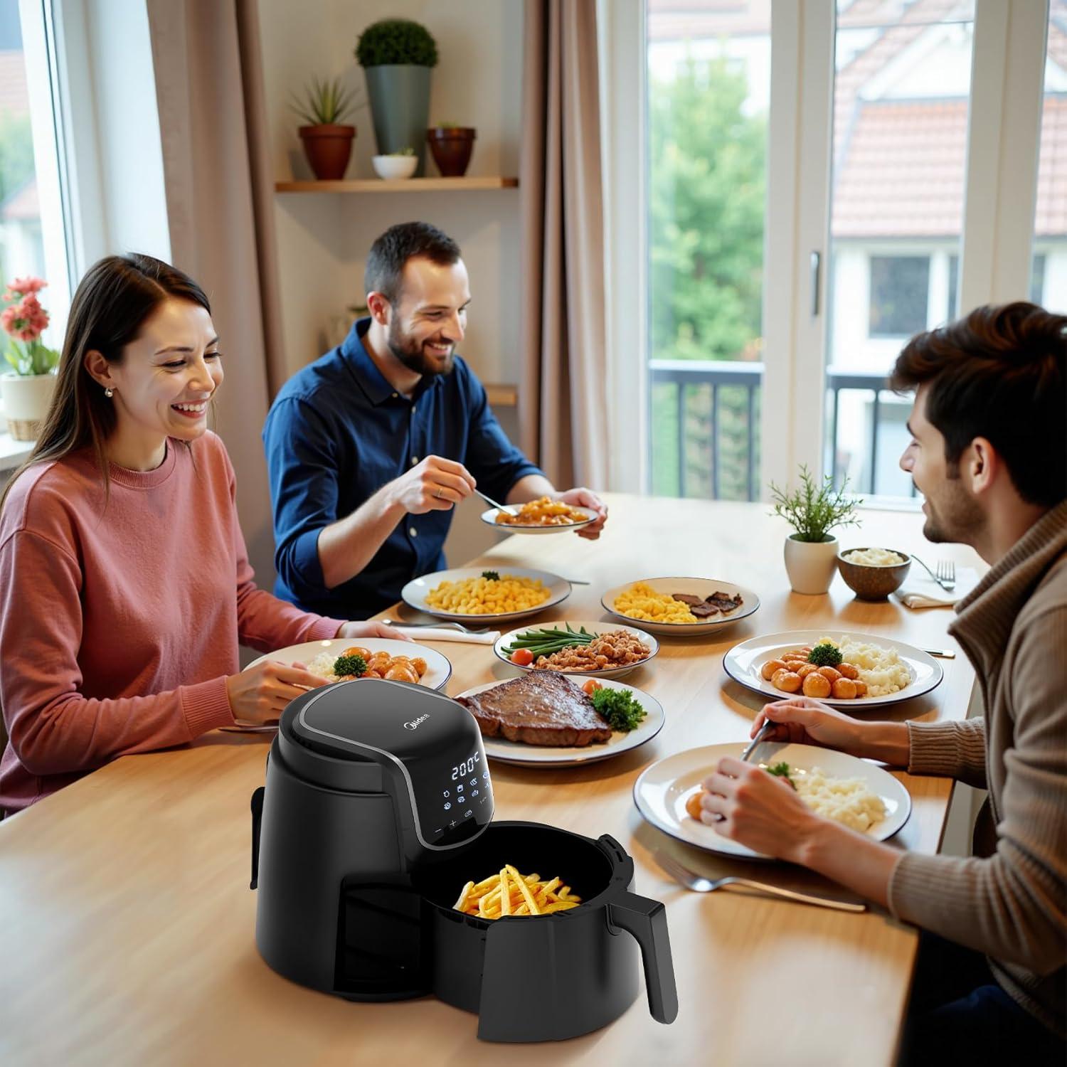 imageMidea Friteuse Air Chaud 2L Compacte 12 Programmes Air Fryer 80200C Panier Antiadhsif Lavable 1150W Sans BPA Idal Petites Cuisines NoirNoir Clair