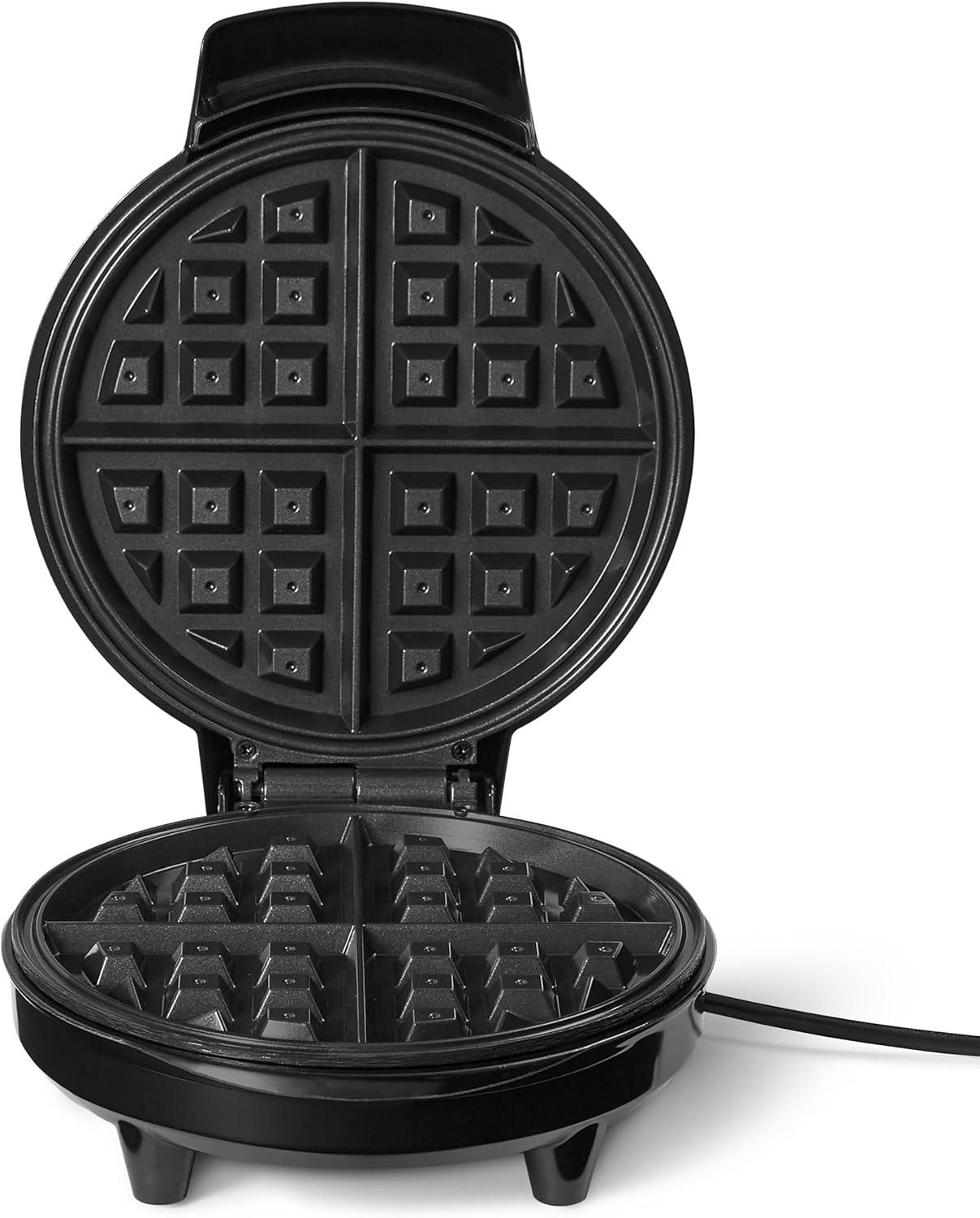 image:imageAmazon Basics Gaufrier pour Gaufres Belges avec Plaque Antiadhsive Ronde en Cramique de 20cm Contrle de la Dorure NoirGaufrier 1 Plaque