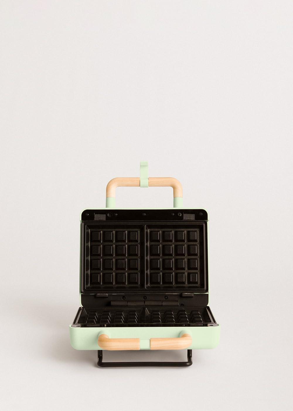 image:imageCREATESTONE STUDIOSandwichGrill et gaufrier quadruple vert sauge 3 plaques interchangeables Grill Gaufre et Sandwich revtement antiadhsif ouverture 180 4 tranches rtro 1600WVert Pastel