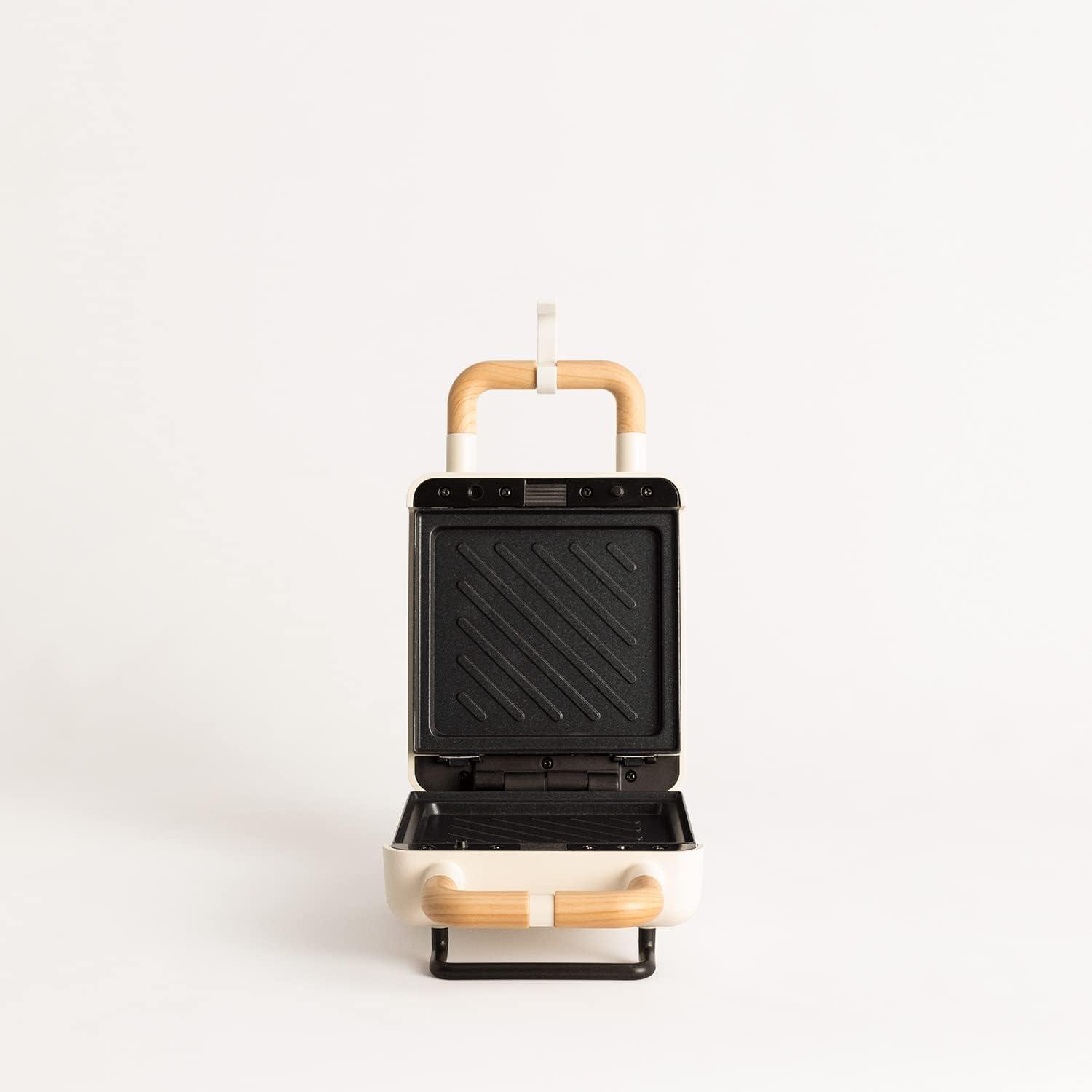 image:imageCREATESTONE STUDIOSandwichGrill et gaufrier quadruple vert sauge 3 plaques interchangeables Grill Gaufre et Sandwich revtement antiadhsif ouverture 180 4 tranches rtro 1600WBlanc Cass
