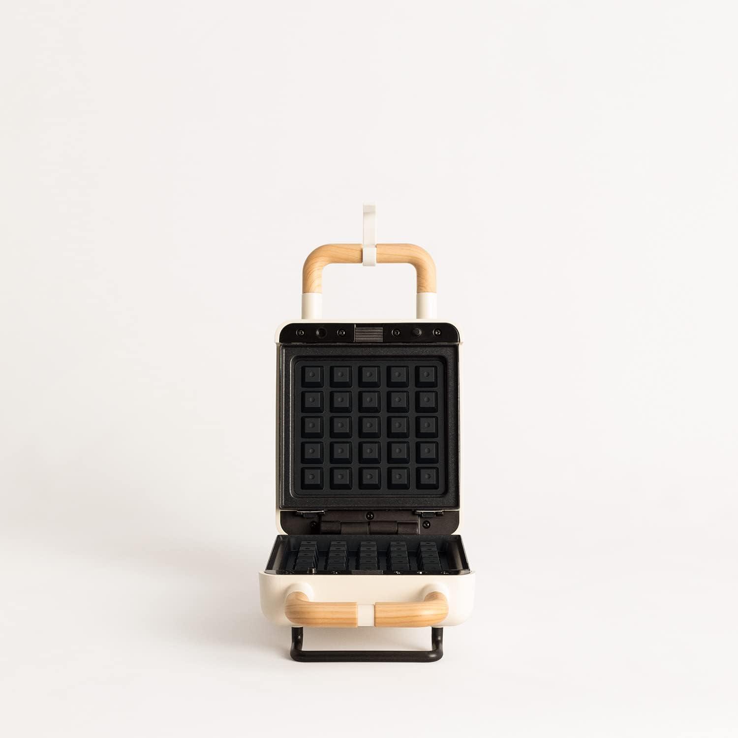 image:imageCREATESTONE STUDIOSandwichGrill et gaufrier quadruple vert sauge 3 plaques interchangeables Grill Gaufre et Sandwich revtement antiadhsif ouverture 180 4 tranches rtro 1600WBlanc Cass