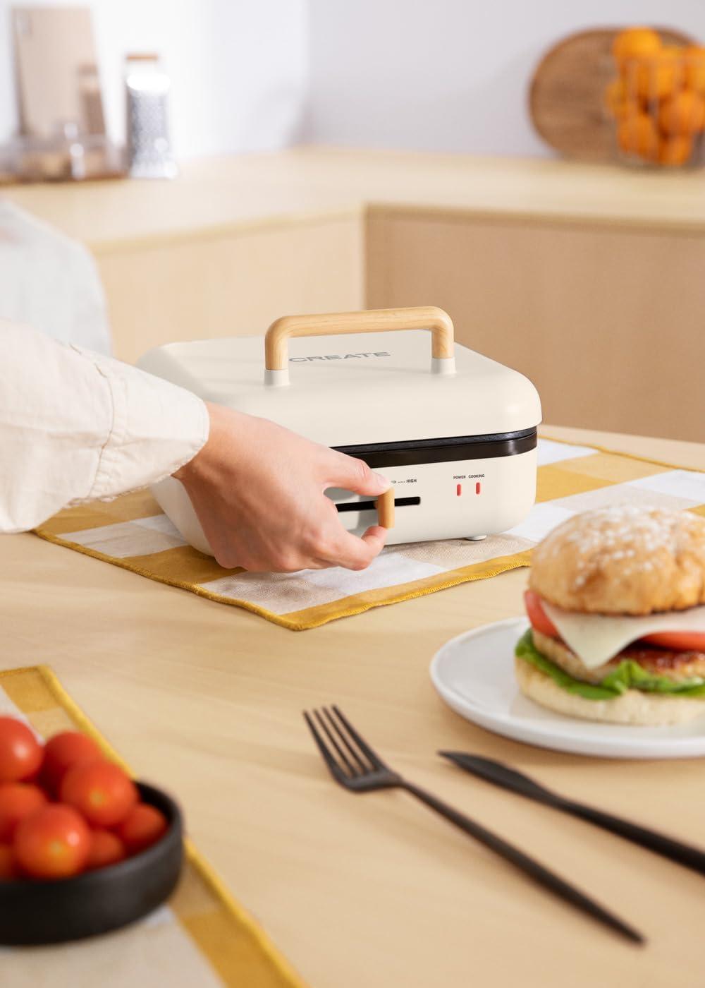 image:imageCREATESTONE STUDIOSandwichGrill et gaufrier quadruple vert sauge 3 plaques interchangeables Grill Gaufre et Sandwich revtement antiadhsif ouverture 180 4 tranches rtro 1600WBlanc Cass