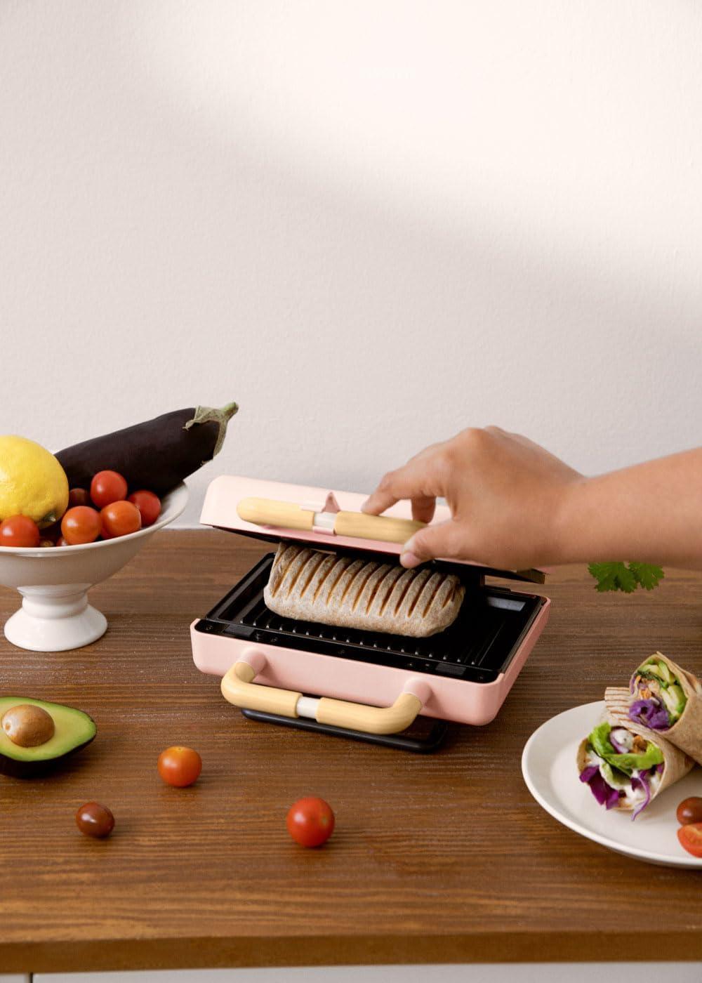 image:imageCREATESTONE STUDIOSandwichGrill et gaufrier quadruple vert sauge 3 plaques interchangeables Grill Gaufre et Sandwich revtement antiadhsif ouverture 180 4 tranches rtro 1600WRose Pastel