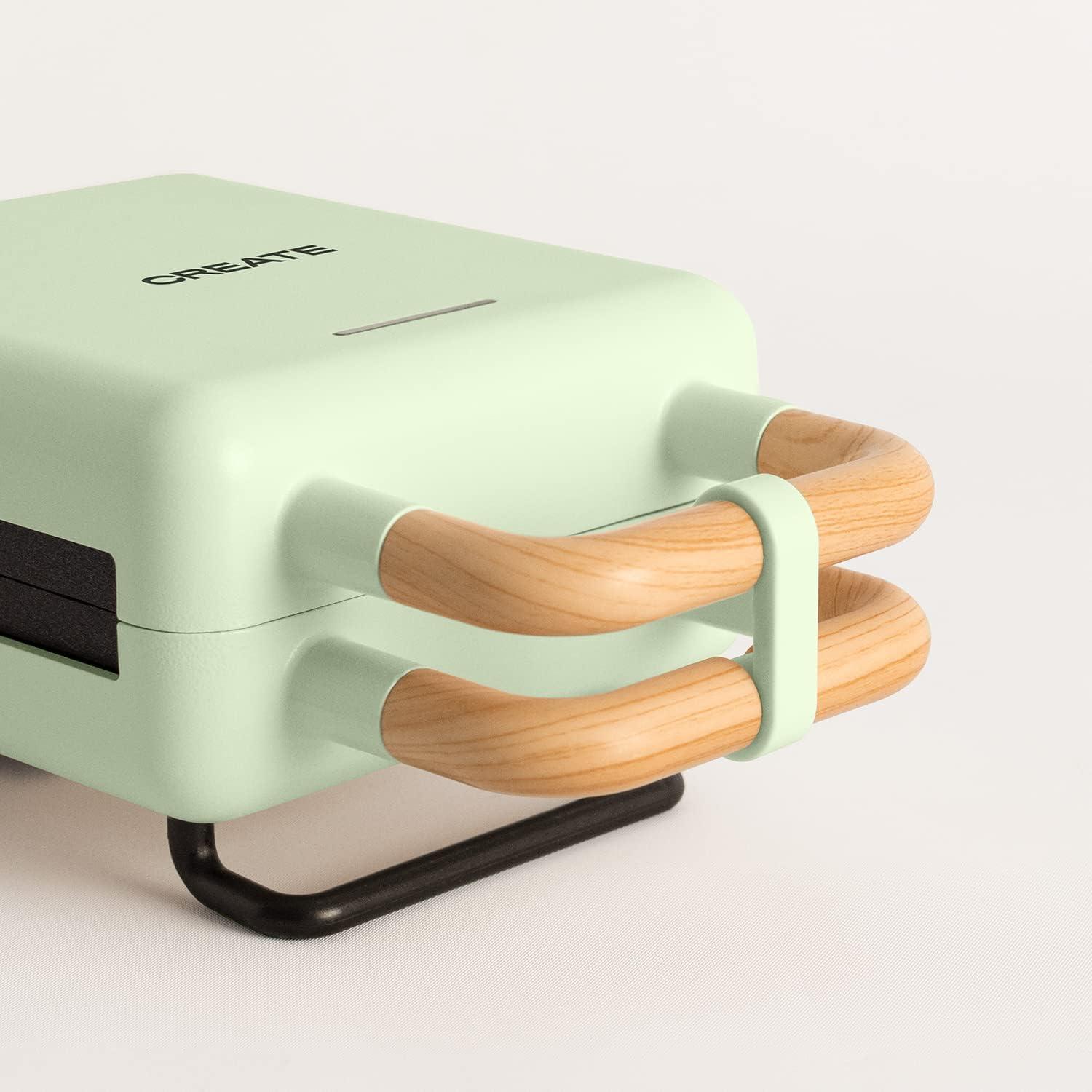 image:imageCREATESTONE STUDIOSandwichGrill et gaufrier quadruple vert sauge 3 plaques interchangeables Grill Gaufre et Sandwich revtement antiadhsif ouverture 180 4 tranches rtro 1600WVert Pastel