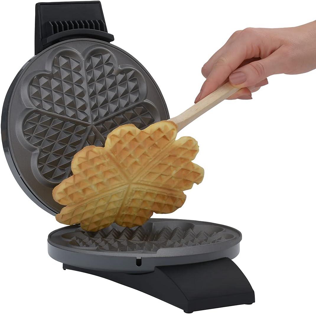 image:imageCloer 1620 Gaufrier pour gaufres en forme de cur 930 W taille de gaufre 155 cm degr de brunissement infiniment variable noirGris